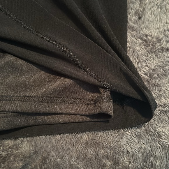 Anne Klein Black Sleeveless Sheath Cocktail Dress with Jeweled Neckline - Picture 6 of 9